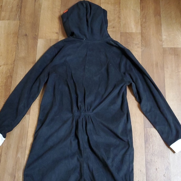 St. Eve Women's Hooded Pinguin Onesie - Picture 7 of 7